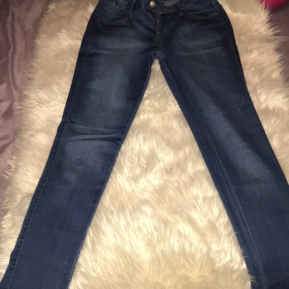 🔥🔥 fashionova “classic mid rise “ skinny jeans - Picture 2 of 5